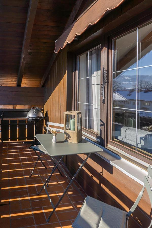 Sonnig, Balkon, Berge&im Herzen Von Sonthofen
